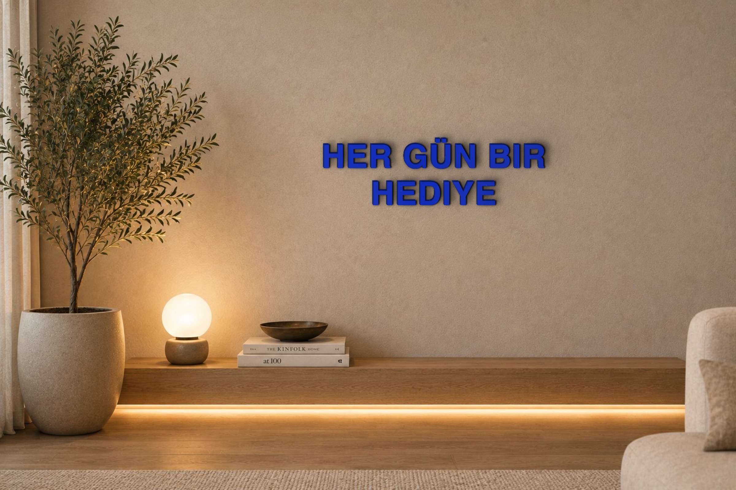 HER GÜN BIR HEDIYE Özel 3D Tasarım Duvar Yazısı (navy blue) - 5 cm Yükseklik