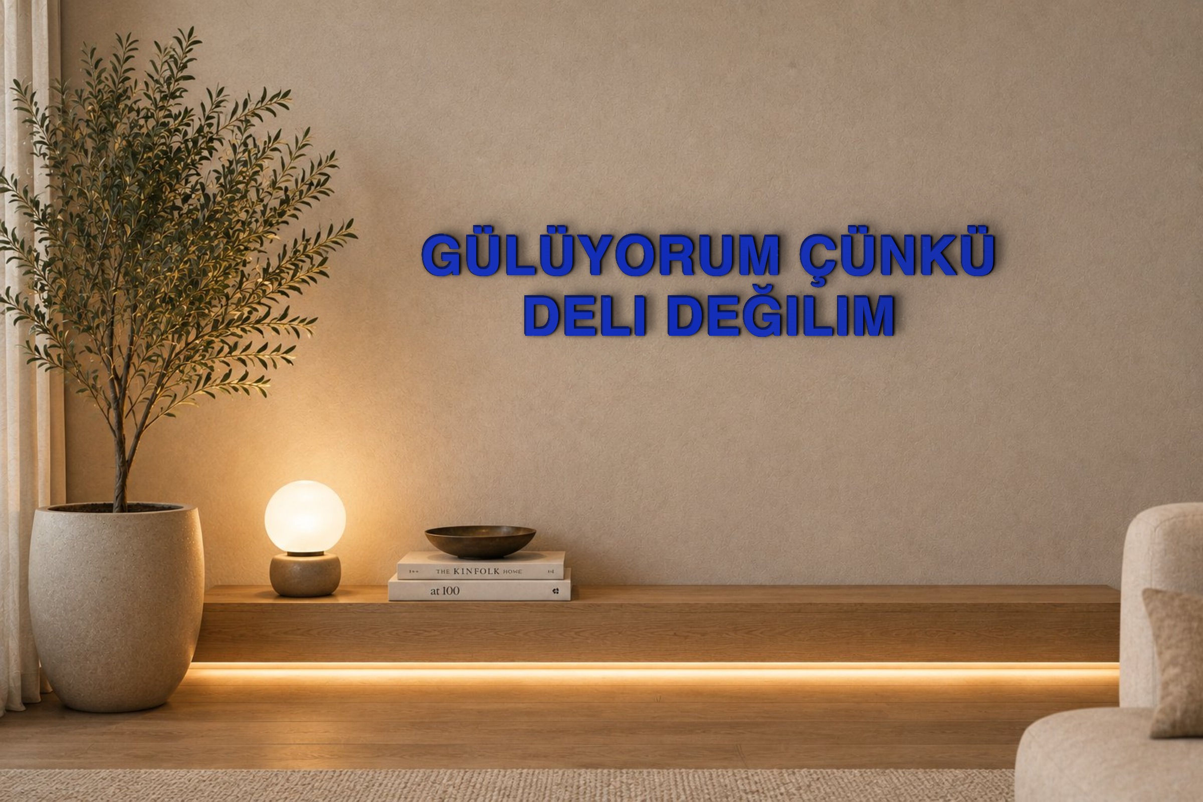 GÜLÜYORUM ÇÜNKÜ DELI DEĞILIM Özel 3D Tasarım Duvar Yazısı (navy blue) - 5 cm Yükseklik