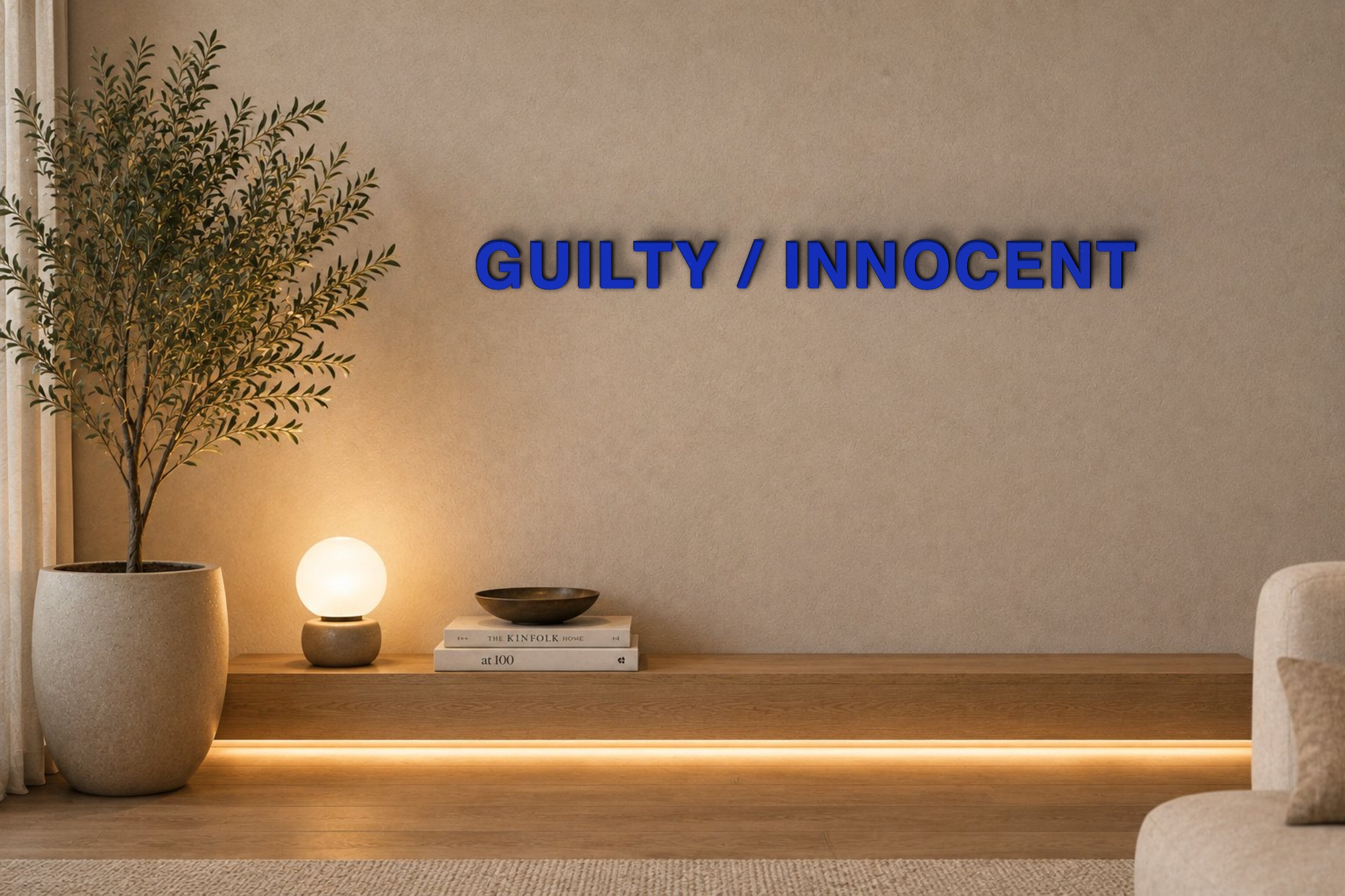 GUILTY / INNOCENT Özel 3D Tasarım Duvar Yazısı (navy blue) - 5 cm Yükseklik